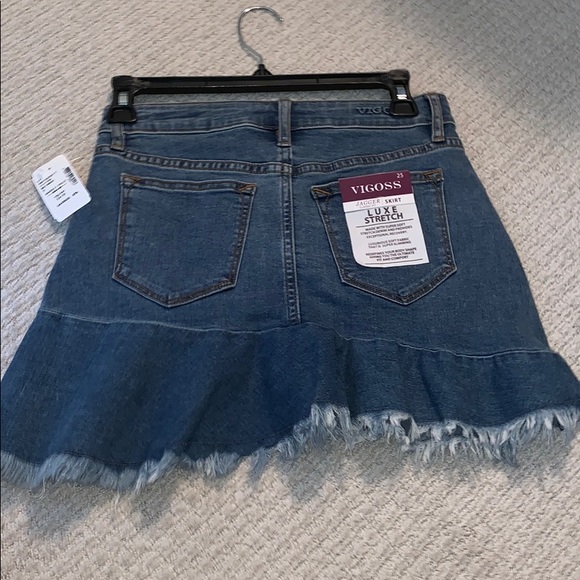Vigoss jean skirt!! - Picture 2 of 2